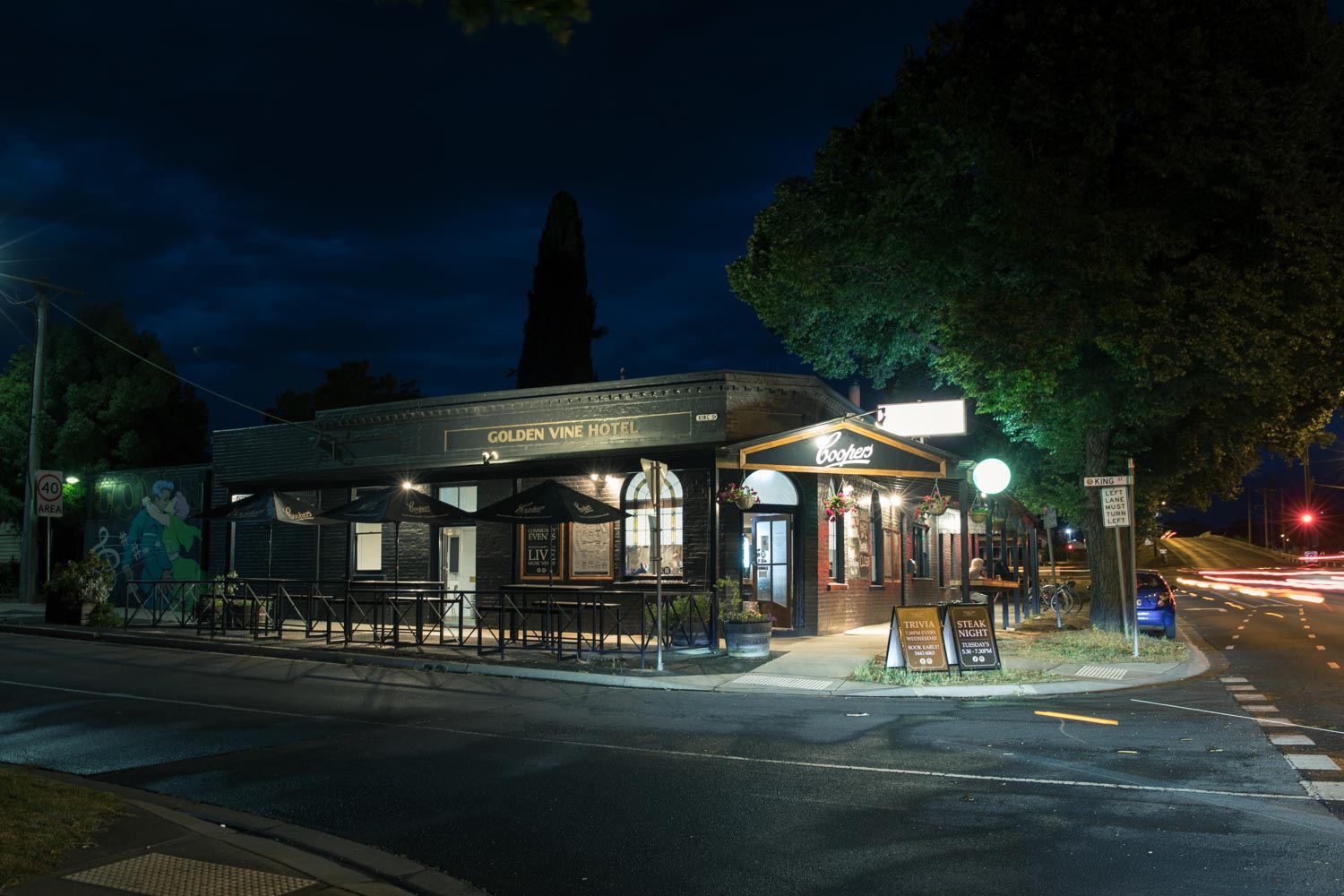 Live Music_edited_edited.jpg